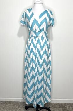 Kranda Women Maxi Dress M Blue White Chevron V-Neck Empire Waist Stretch